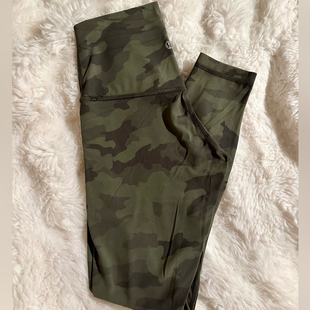 Lululemon Align II camo leggings 25”